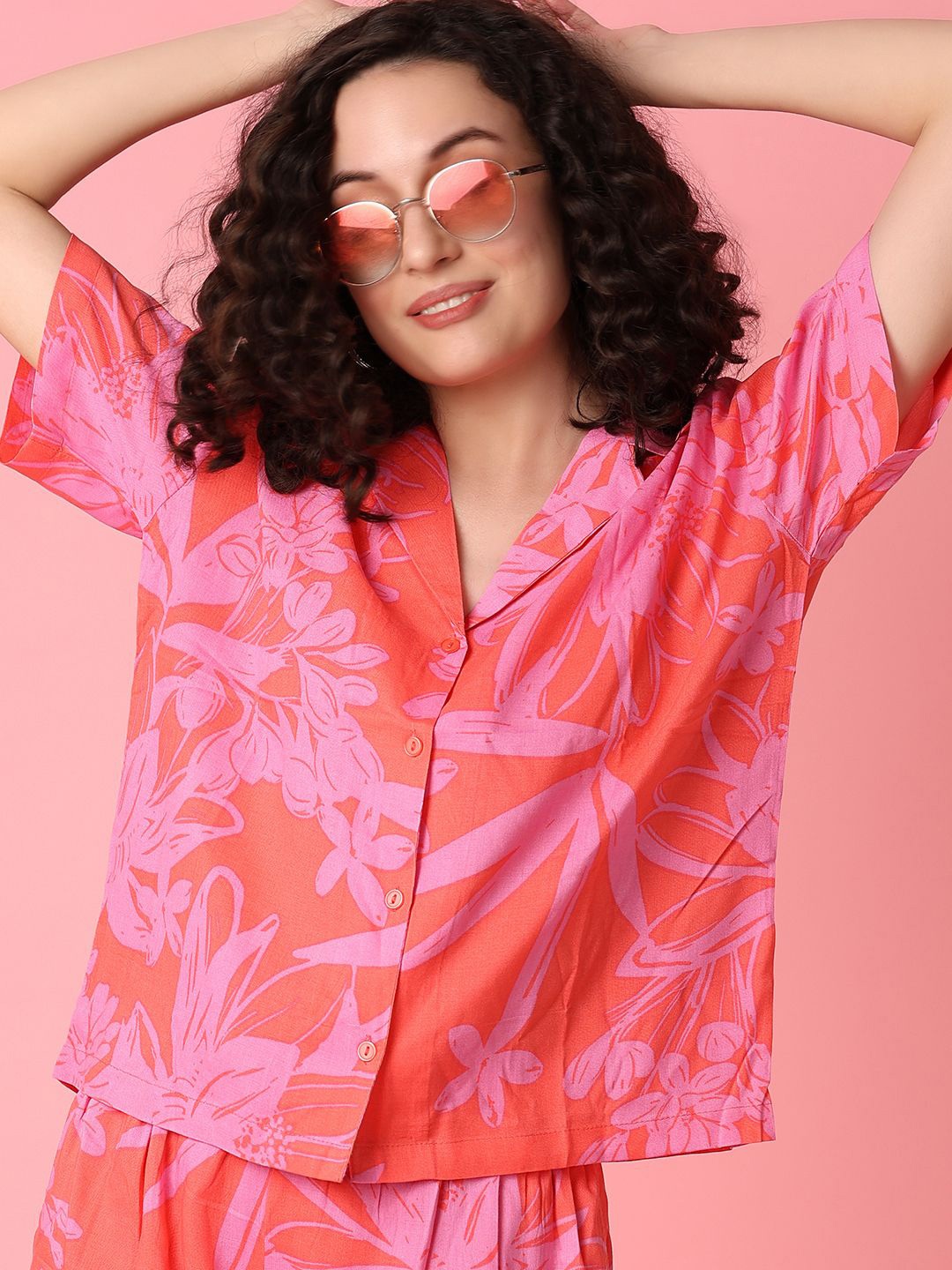 

UNLIMITED Women Floral Printed Shirt Collar Top, Pink