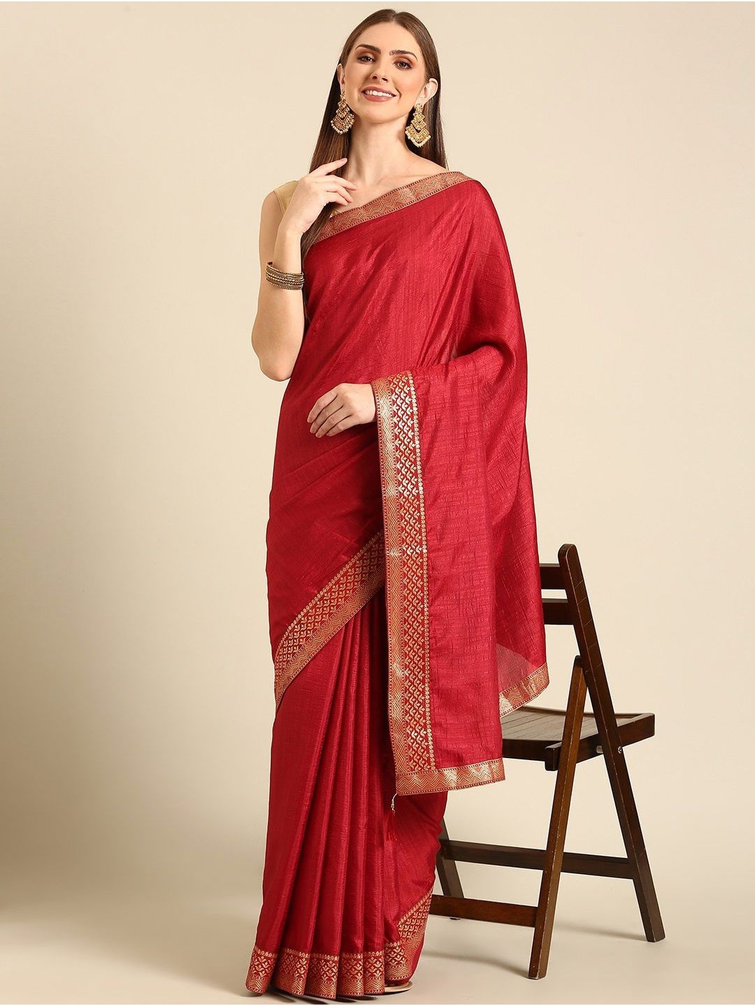 

all about you Solid Silk Blend Saree, Maroon