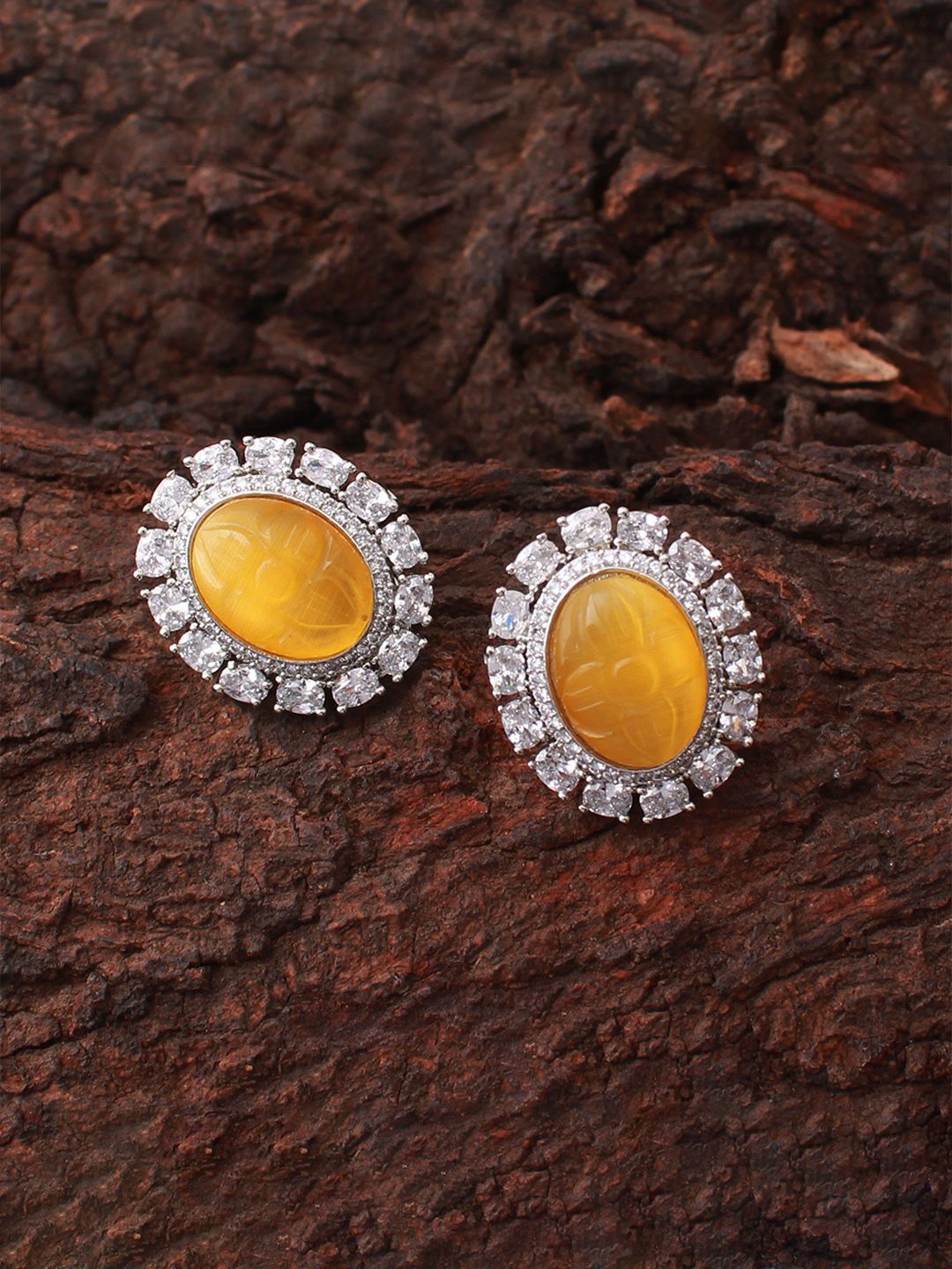 

Mirana Contemporary Studs Earrings, Yellow