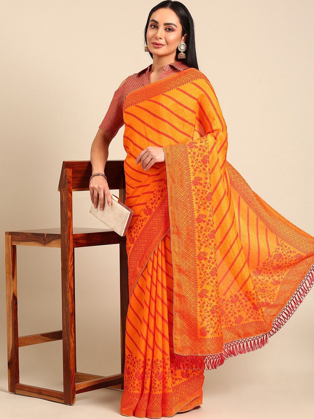 

Striped Silk Blend Saree, Yellow