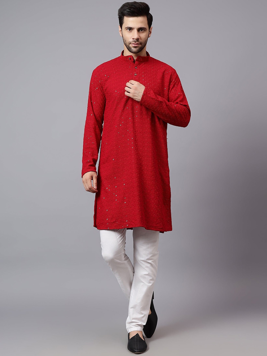 

Yugnik Men Embroidered Regular Kurta with Pyjamas, Red