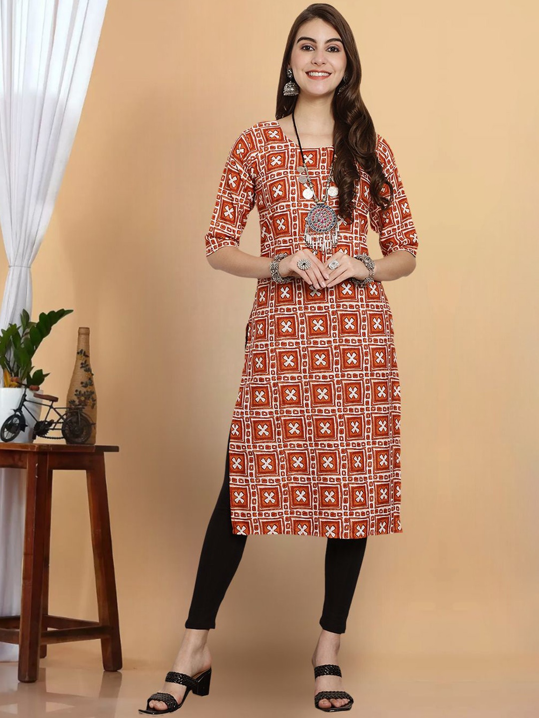 

7Threads Geometric Round Neck Crepe Straight Kurta, Red