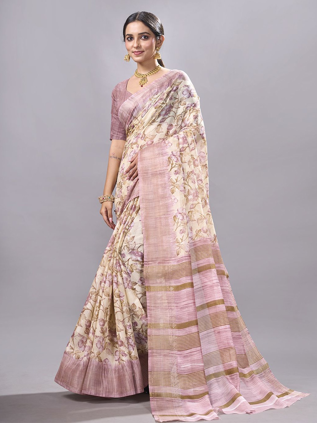 

NIRMAL CREATION Floral Zari Pure Cotton Saree, Peach