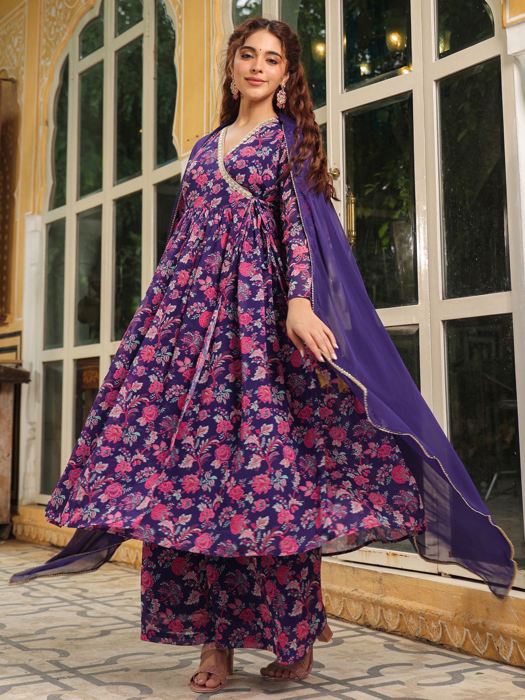 

Janasya Floral Printed V-Neck Georgette Angrakha A-Line Kurta with Palazzo & Dupatta, Purple