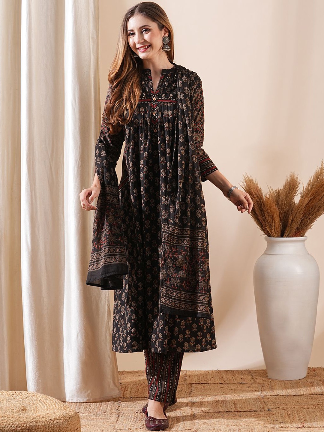 

FASHOR Women Ethnic Motifs Printed Pleated Mirror Work Pure Cotton Kurta with Trousers & With Dupatta, Coffee brown