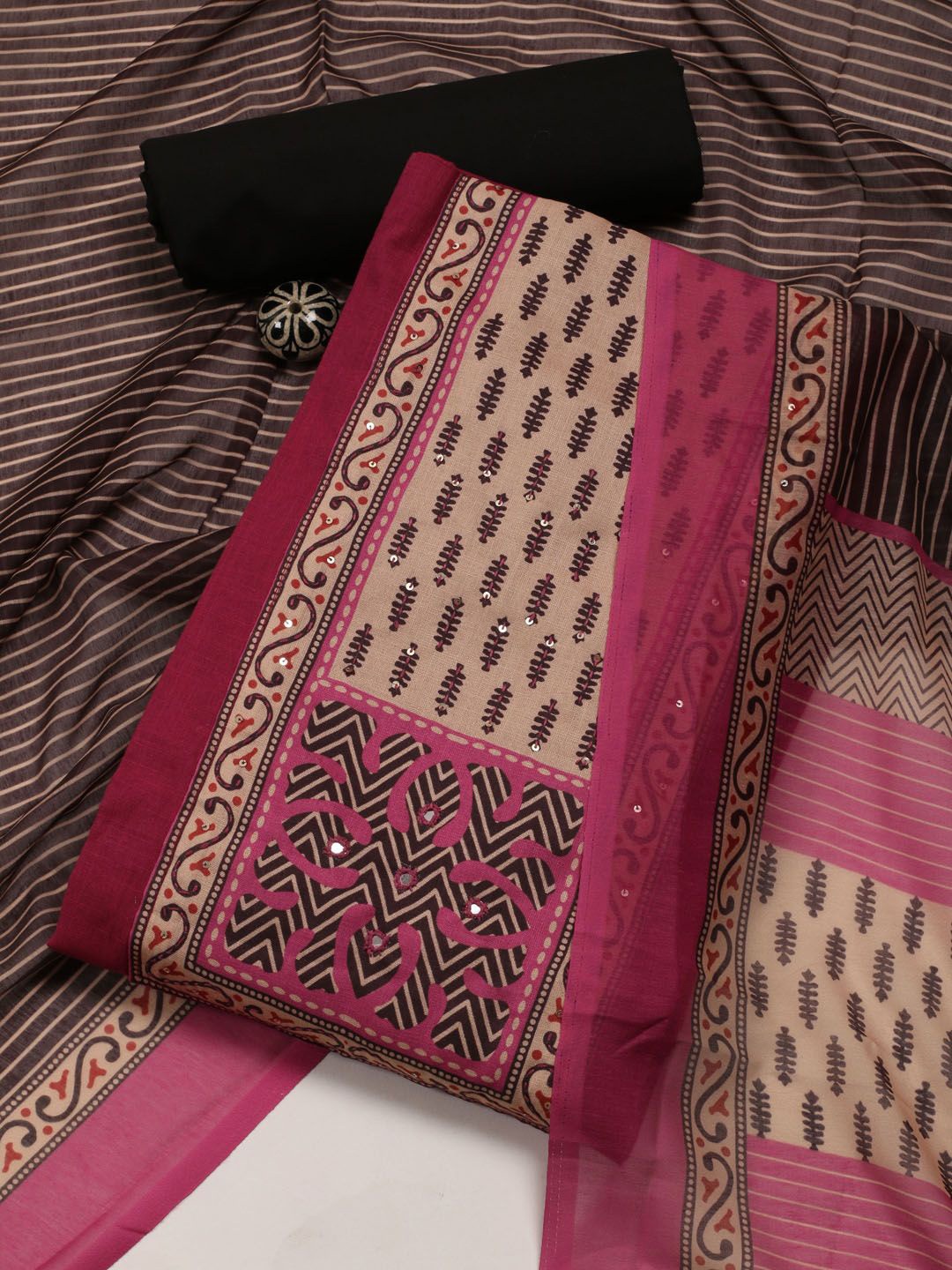 

Meena Bazaar Printed Unstitched Dress Material, Pink