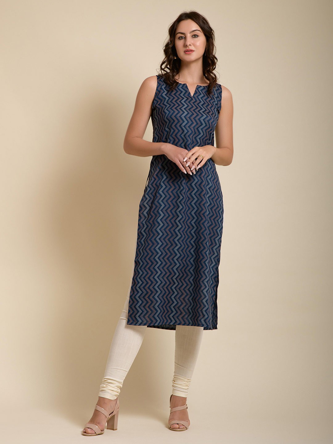 

SAZRIKA Geometric Printed Kurta, Navy blue