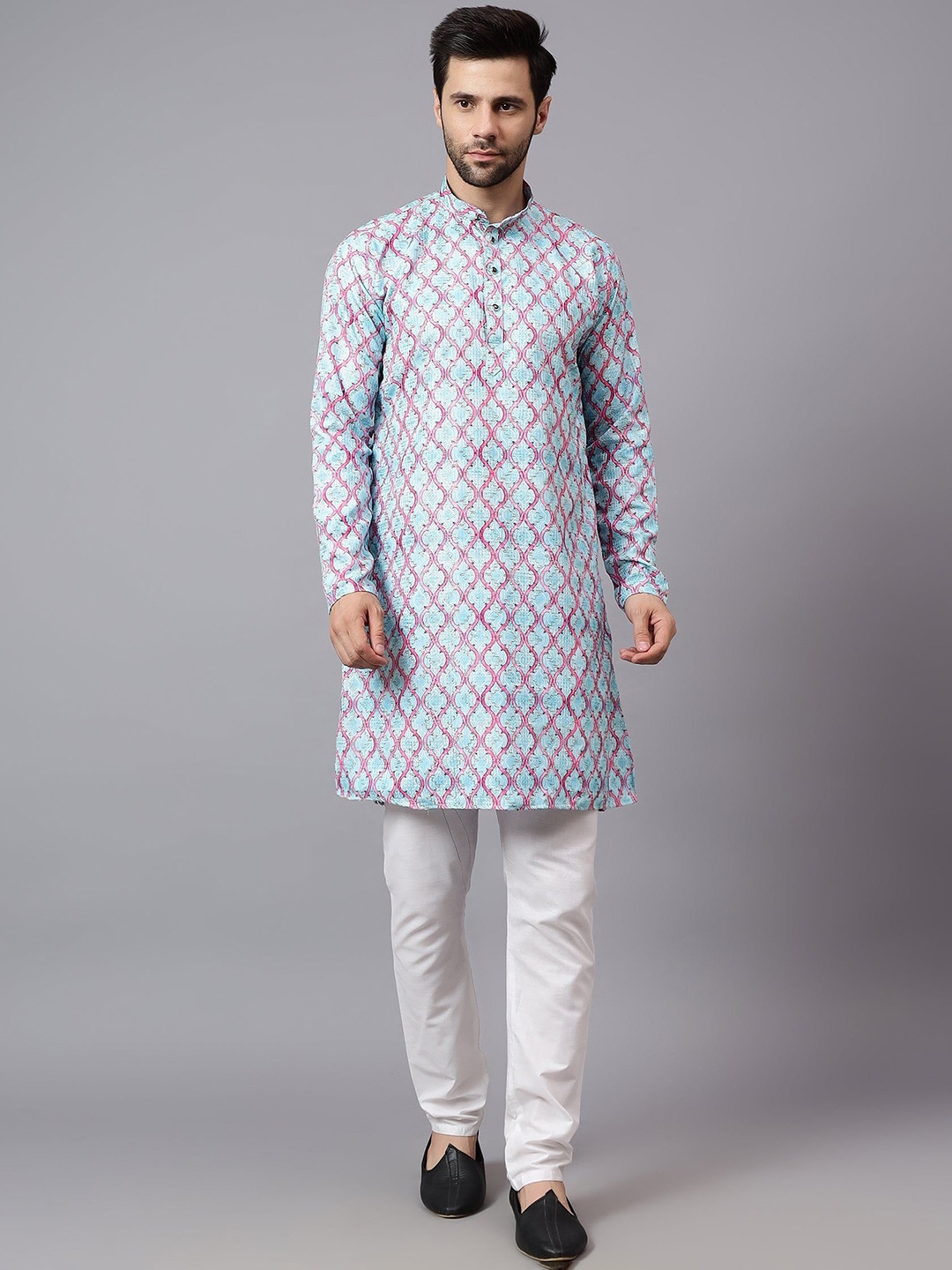 

Yugnik Men Ethnic Motifs Regular Kurta with Pyjamas, Teal