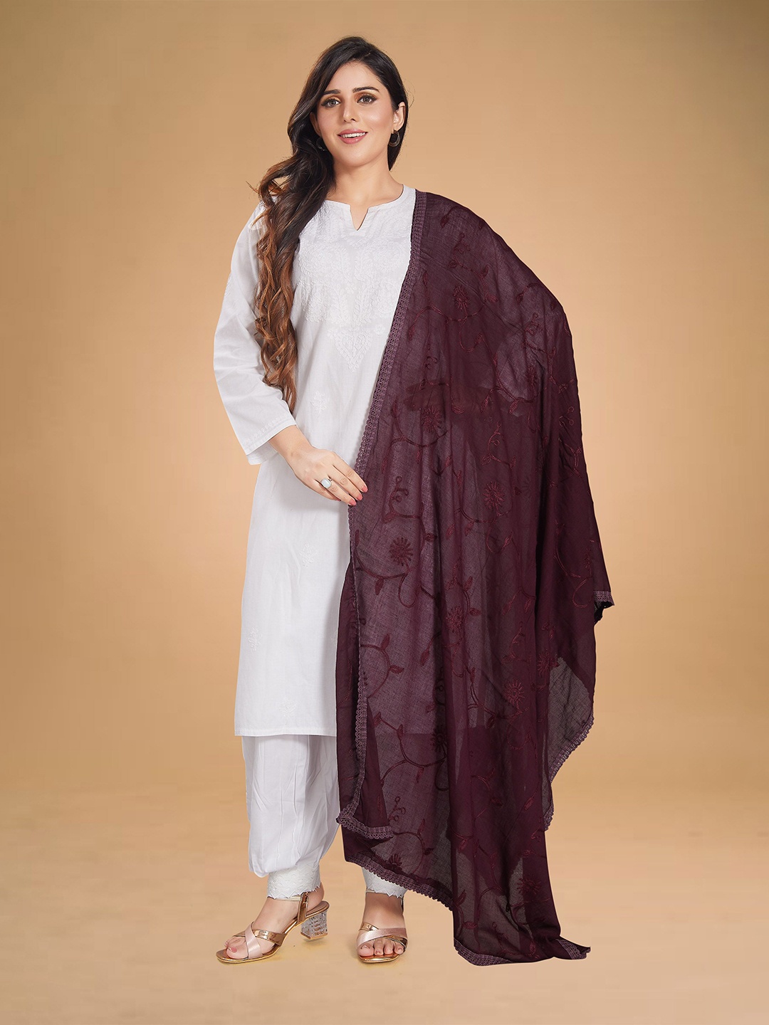 

Rani Saahiba Floral Embroidered Thread Work Cotton Dupatta, Purple