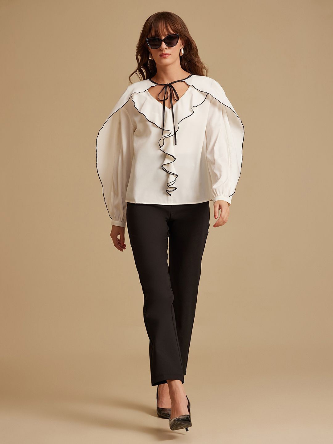 

Kazo Tie-Up Neck Top, White