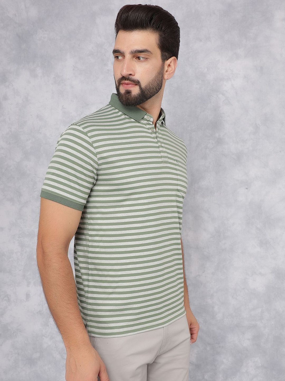 

Crimsoune Club Men Striped Polo Collar Pockets Slim Fit T-shirt, Green