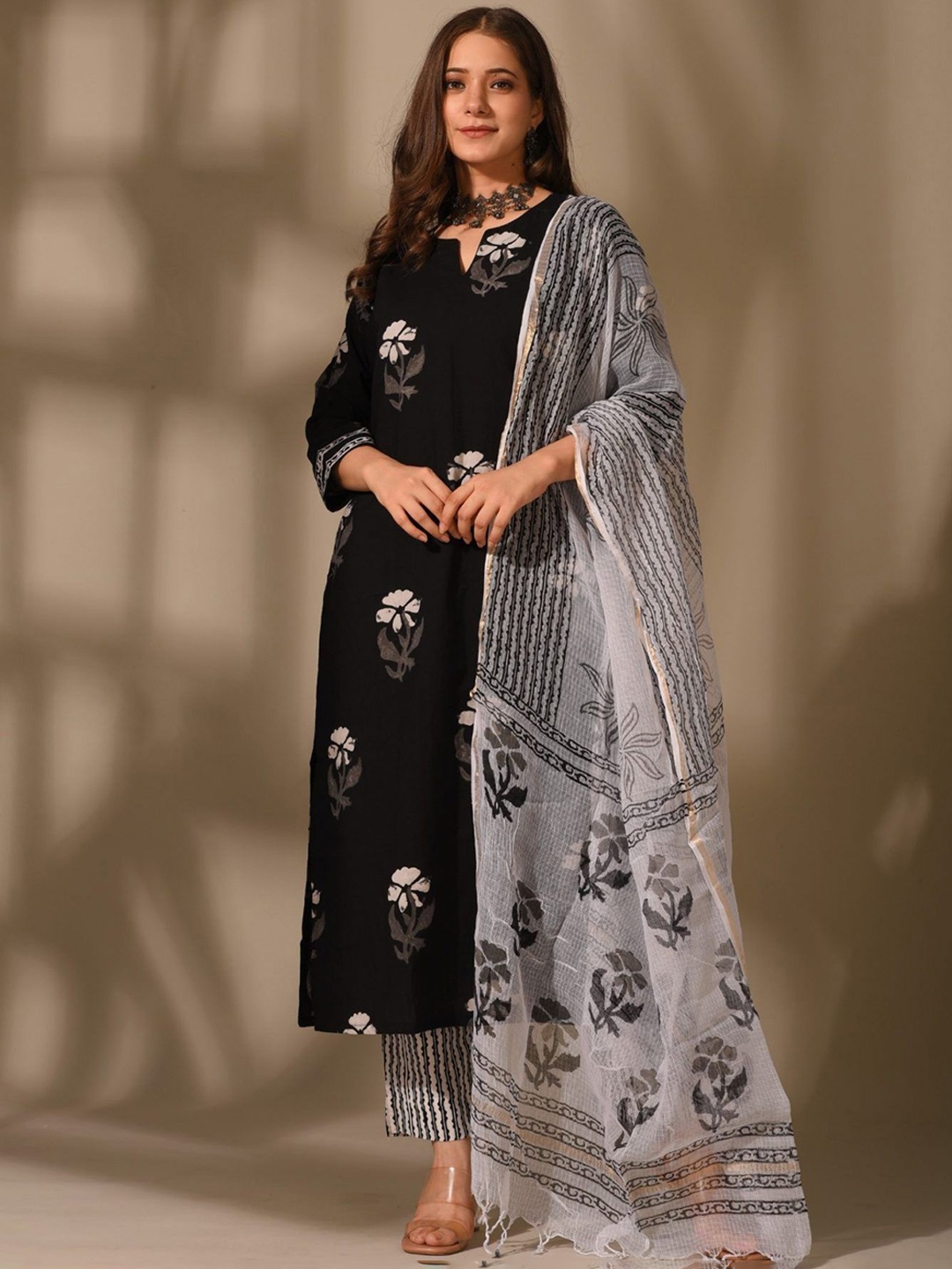 

Royal Export Women Floral Printed Regular Kurta with Trousers & With Dupatta, Black