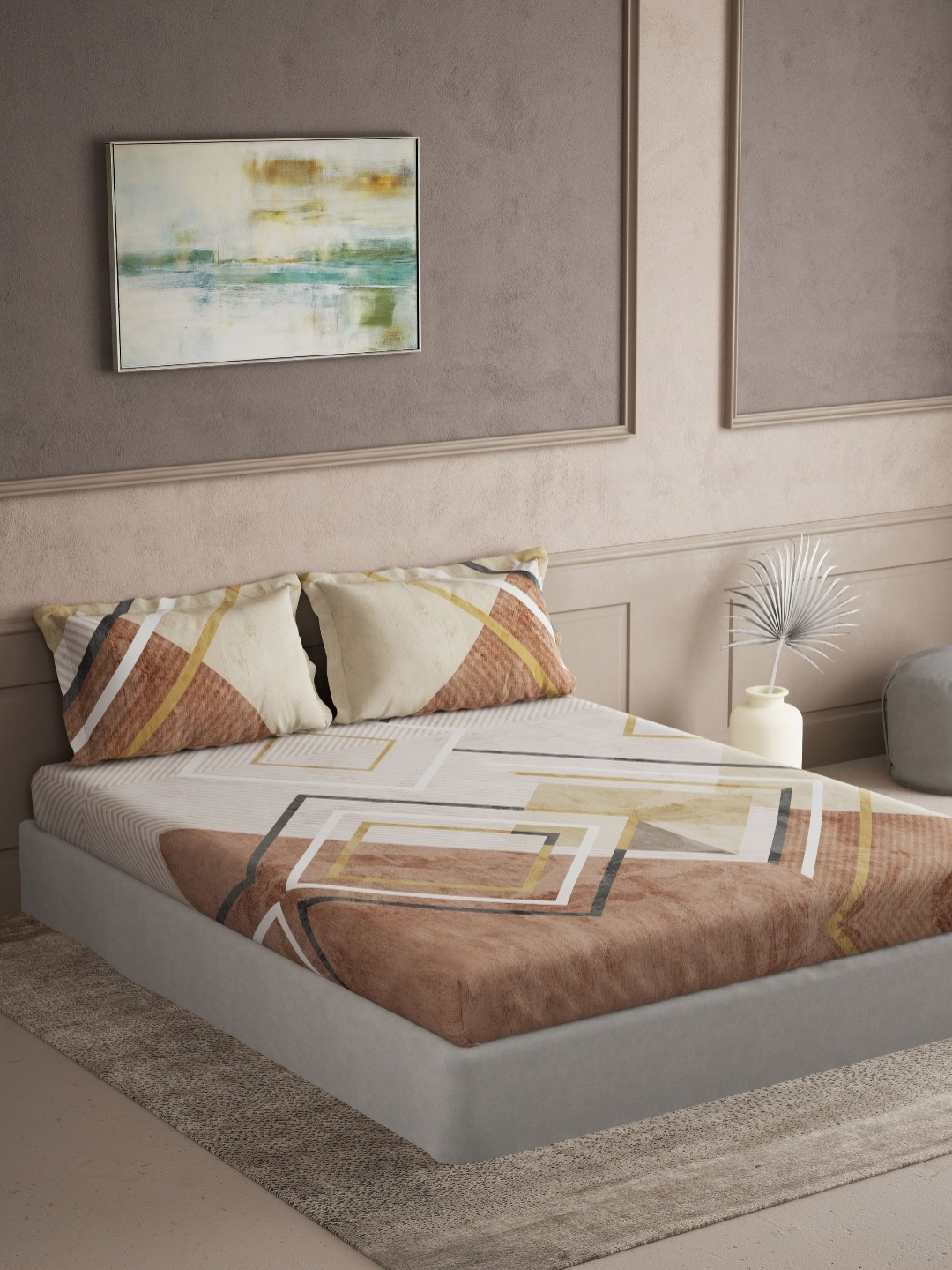 

DDecor Beige & Brown 144 TC Queen Bedsheet with 2 Pillow Covers