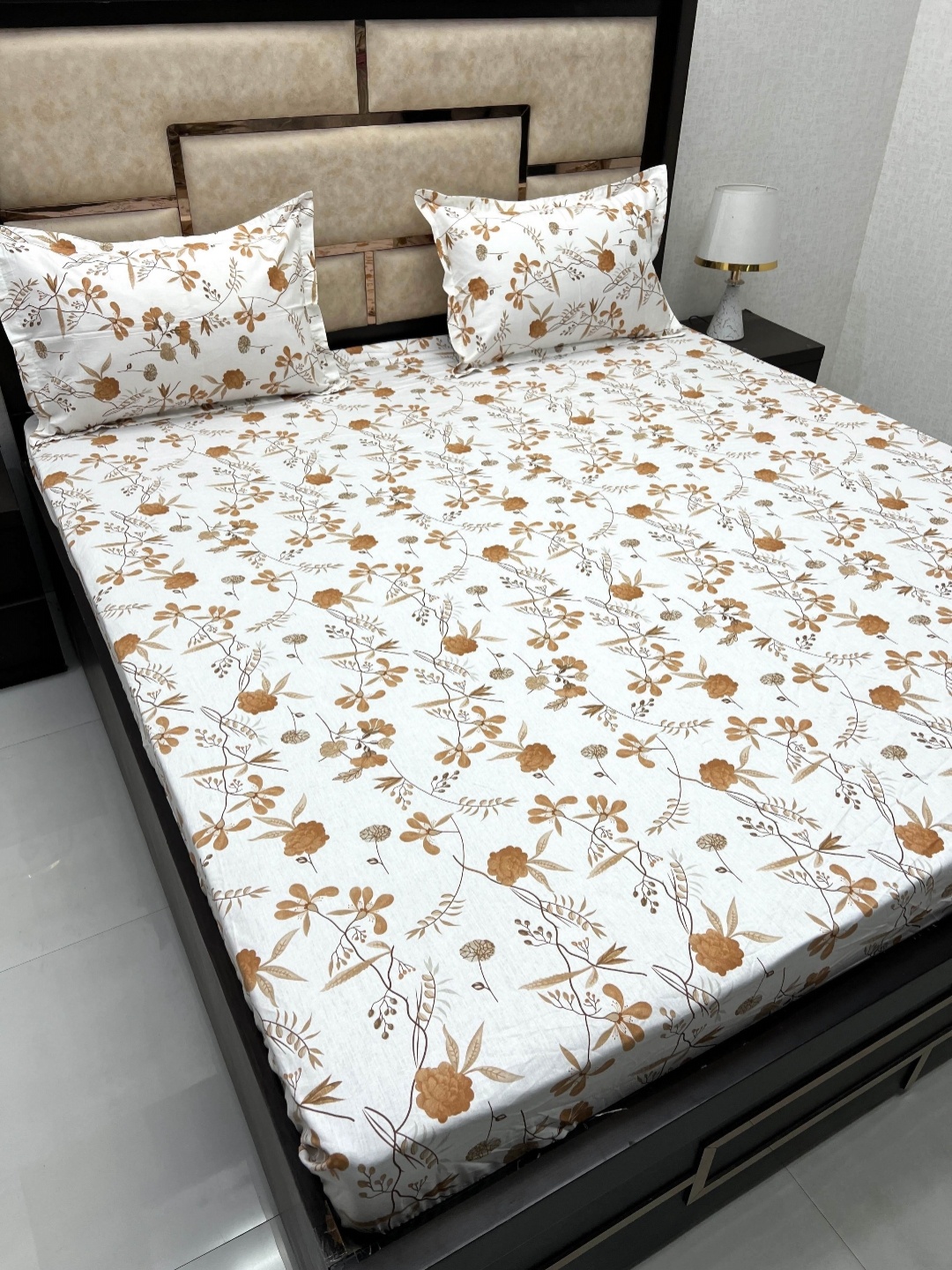 

Pure Decor White & Brown Floral 300 TC King Bedsheet with 2 Pillow Covers