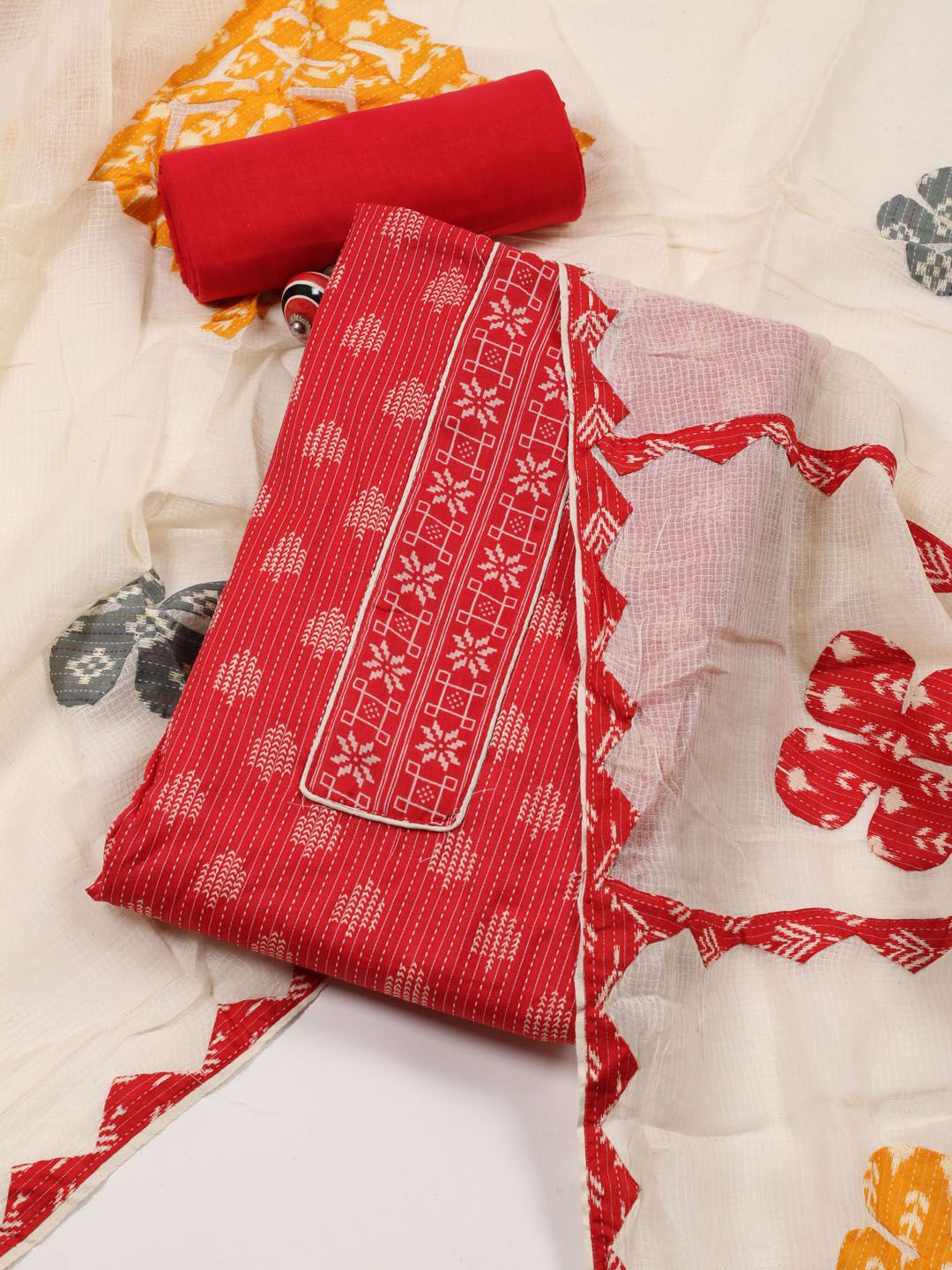 

Meena Bazaar Printed Unstitched Dress Material, Red