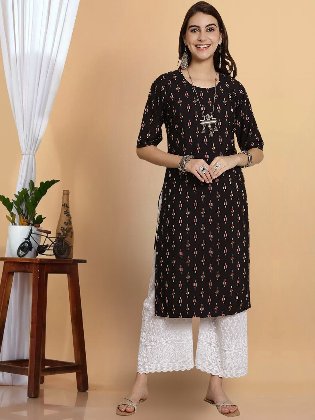 

7Threads Woven Design Round Neck Straight Kurta, Navy blue