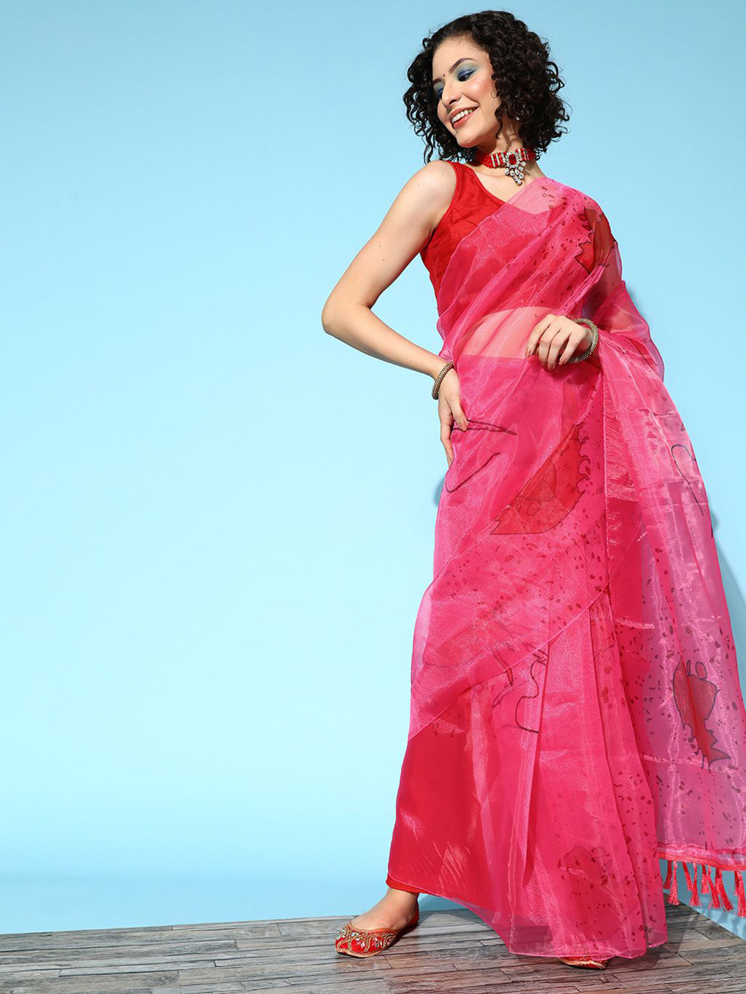 

KIMISHA Floral Organza Saree, Pink