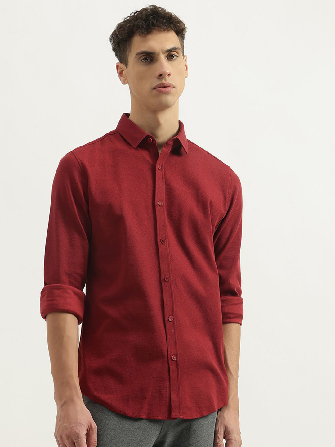 

United Colors of Benetton Men Spread Collar Solid Cotton Casual Shirt, Red