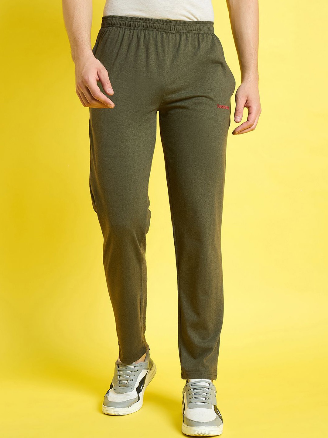 

bearbrother Men Brand Logo Printed Track Pants, Olive