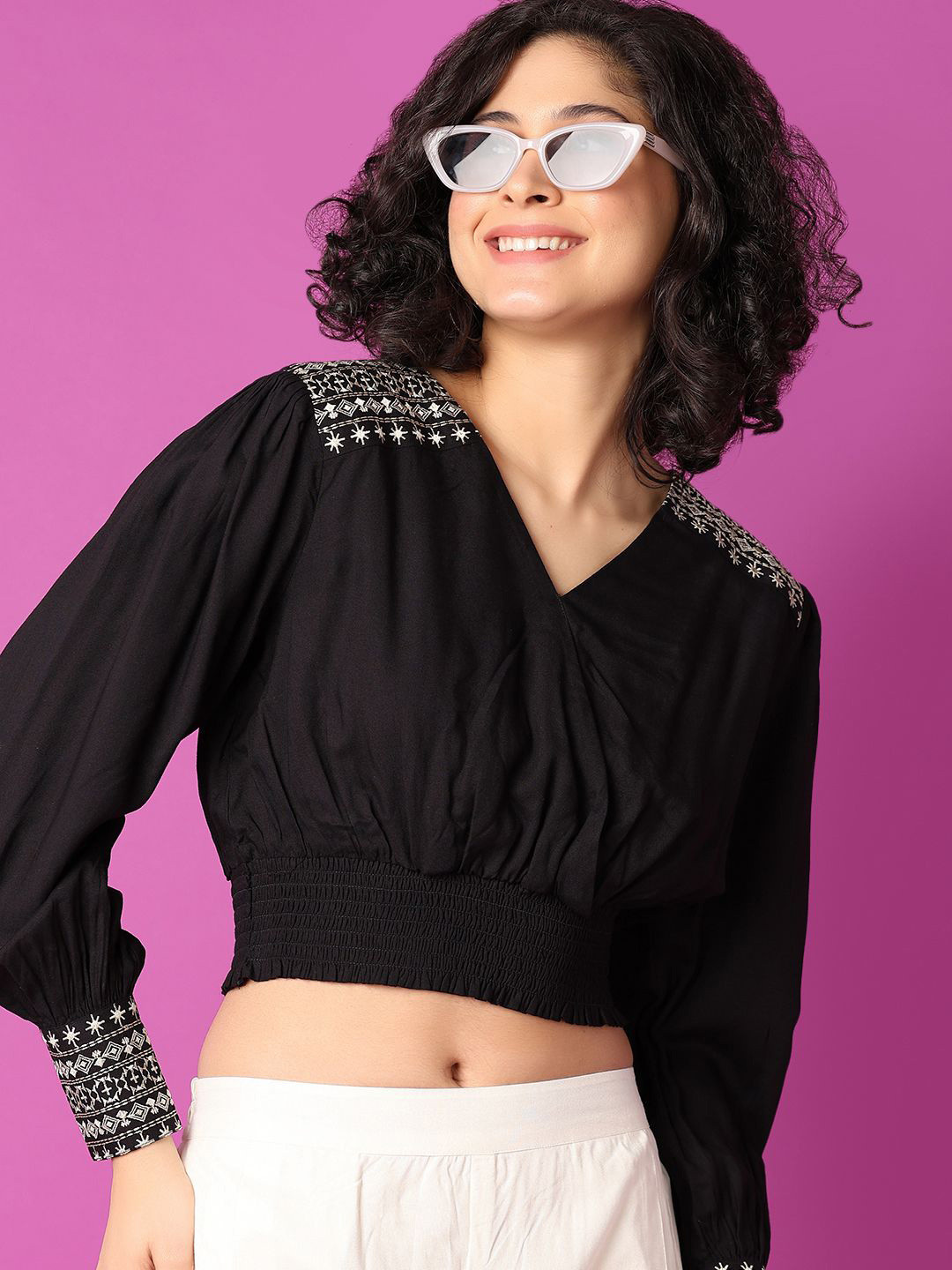 

UNLIMITED Women Solid V-Neck Top, Black