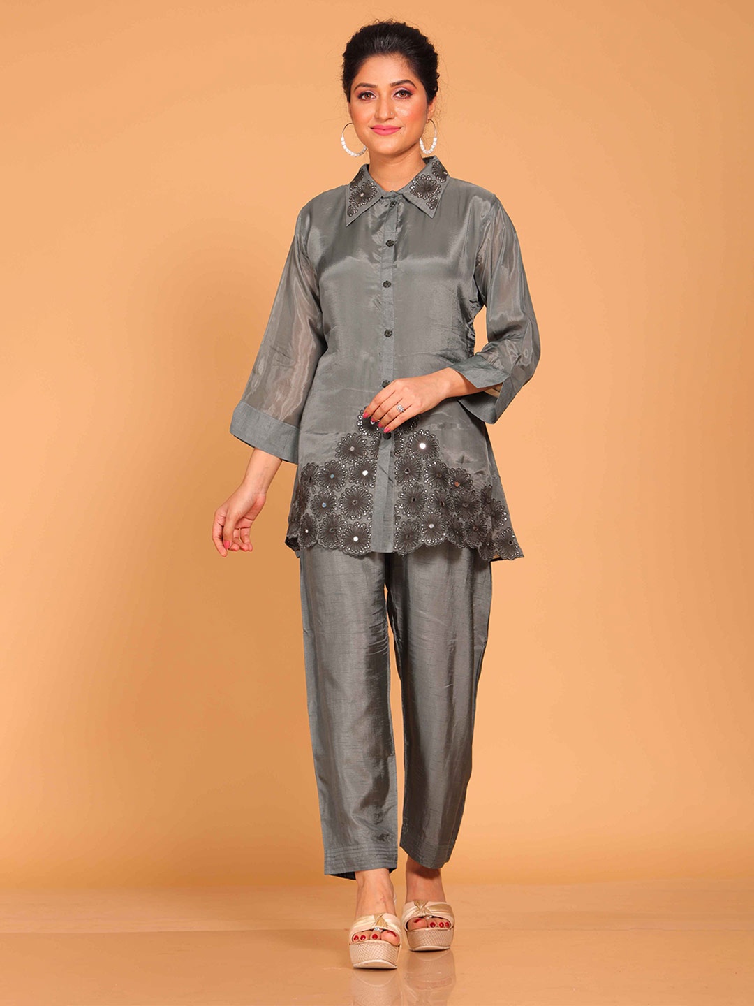 

Morchari Embellished Shirt With Trousers, Grey