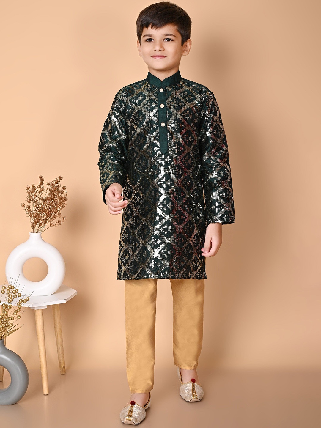 

BAESD Boys Embroidered Regular Sequinned Dupion Silk Kurta with Pyjamas, Green