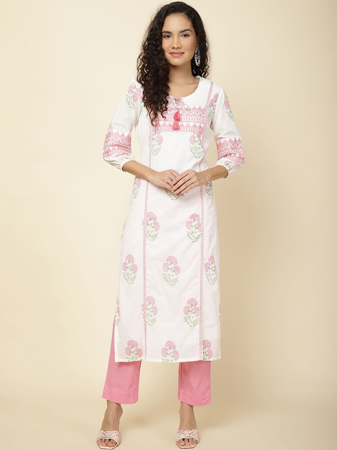 

Meena Bazaar Women Floral Printed Regular Kurta with Trousers, White