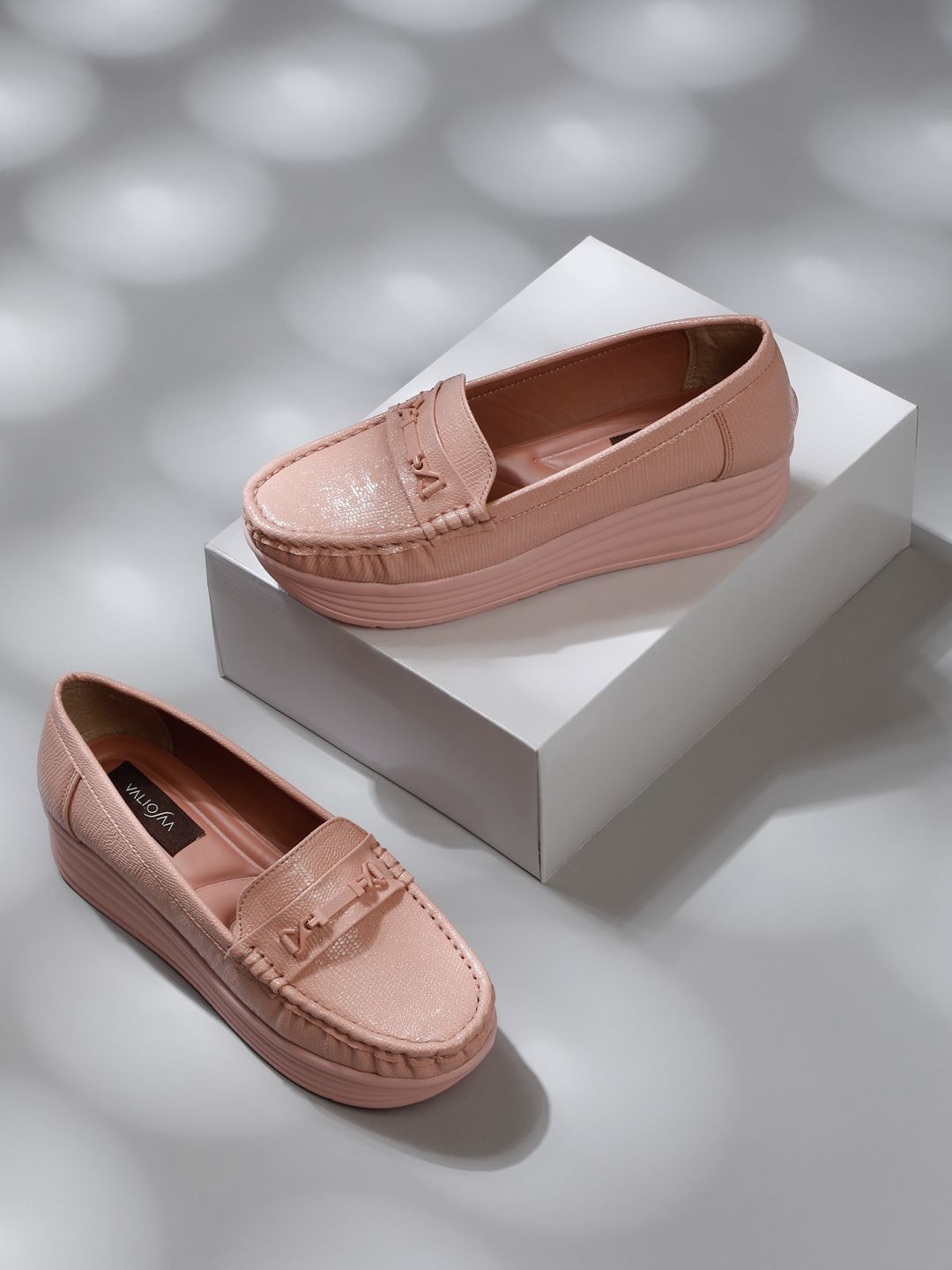 

VALIOSAA Women Synthetic Slip-On Loafers, Pink