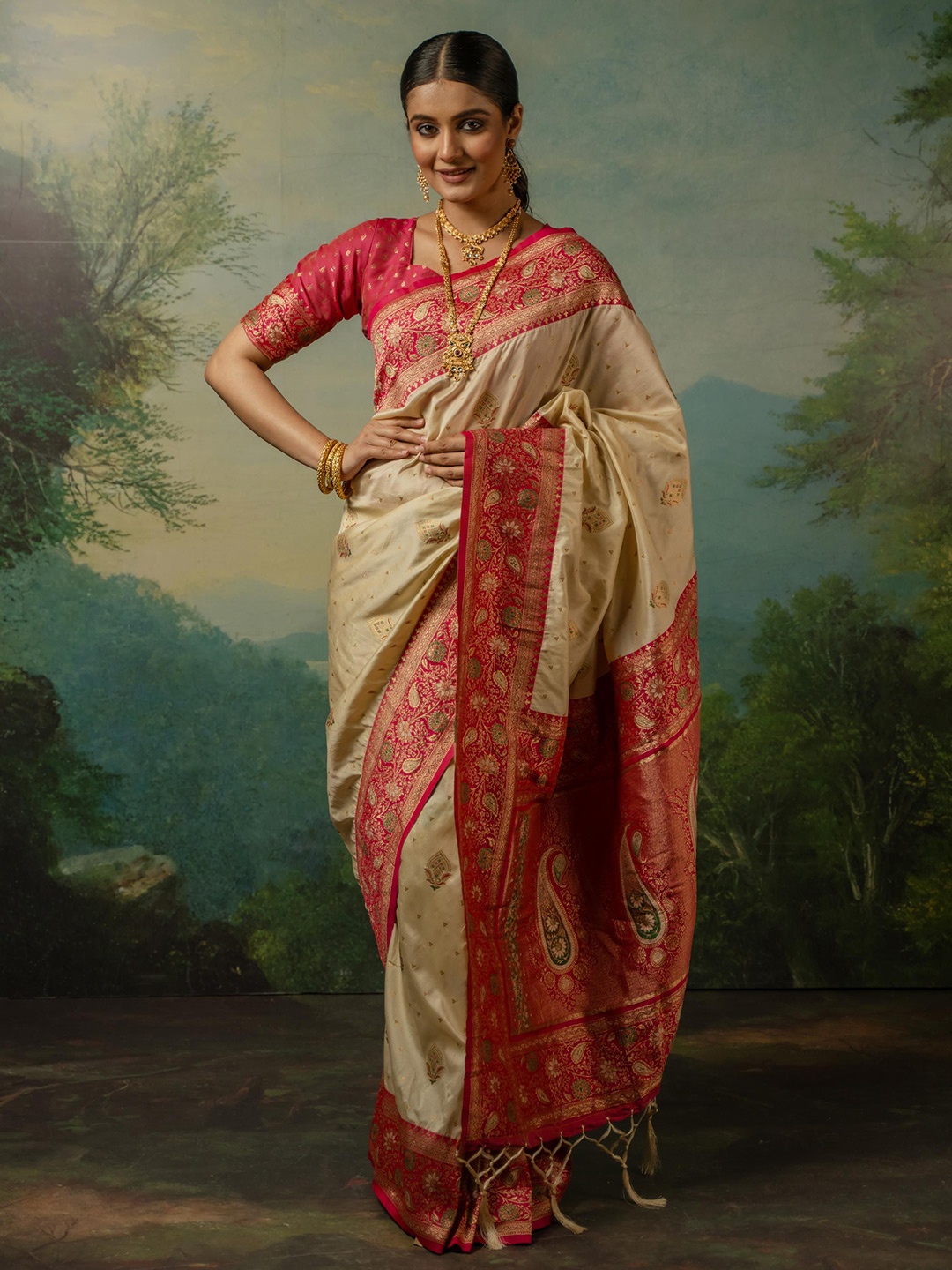 

Dori Woven Design Silk Blend Banarasi Saree, Pink