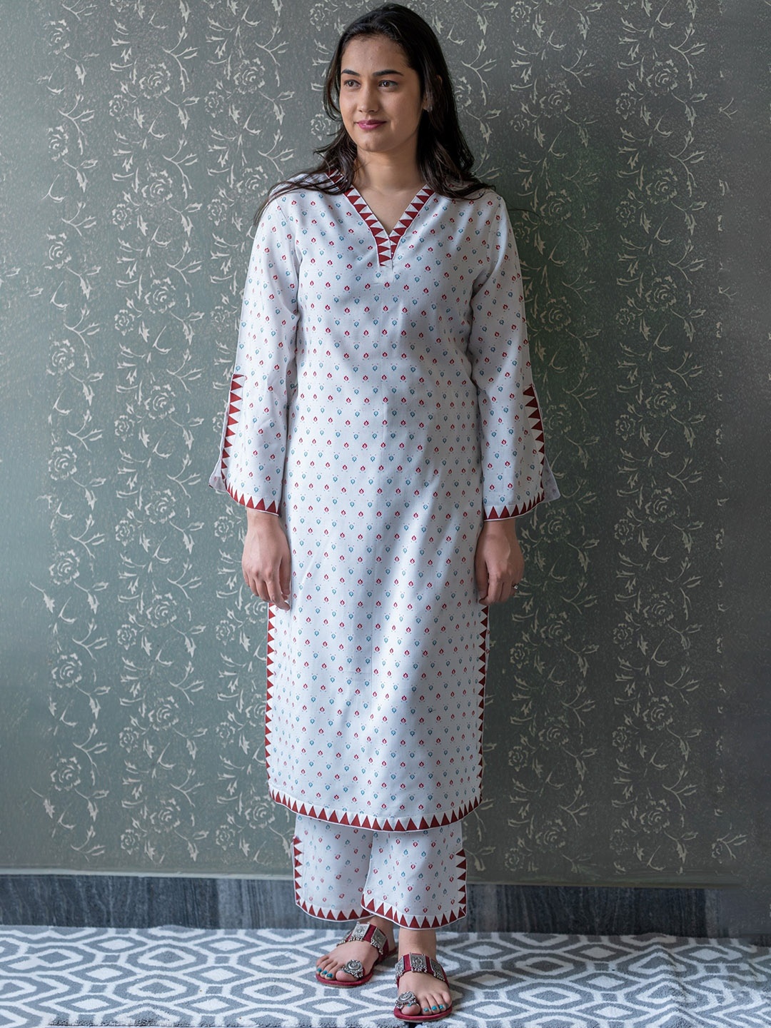 

JAIPURI BUNAAI Women Ethnic Motifs Printed Regular Kurta with Palazzos, White
