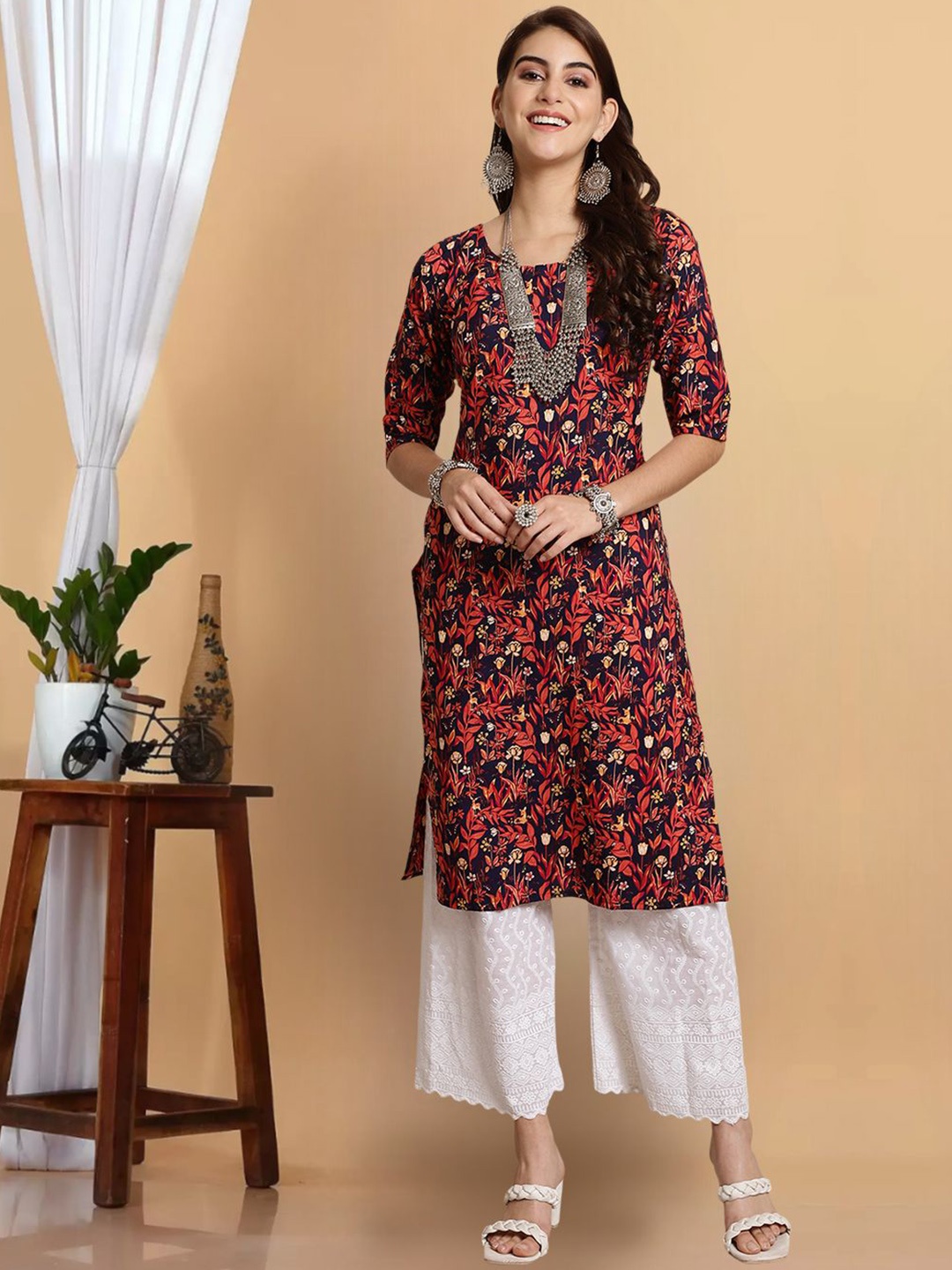 

1 Stop Fashion Floral Printed Round Crepe Straight Kurta, Navy blue