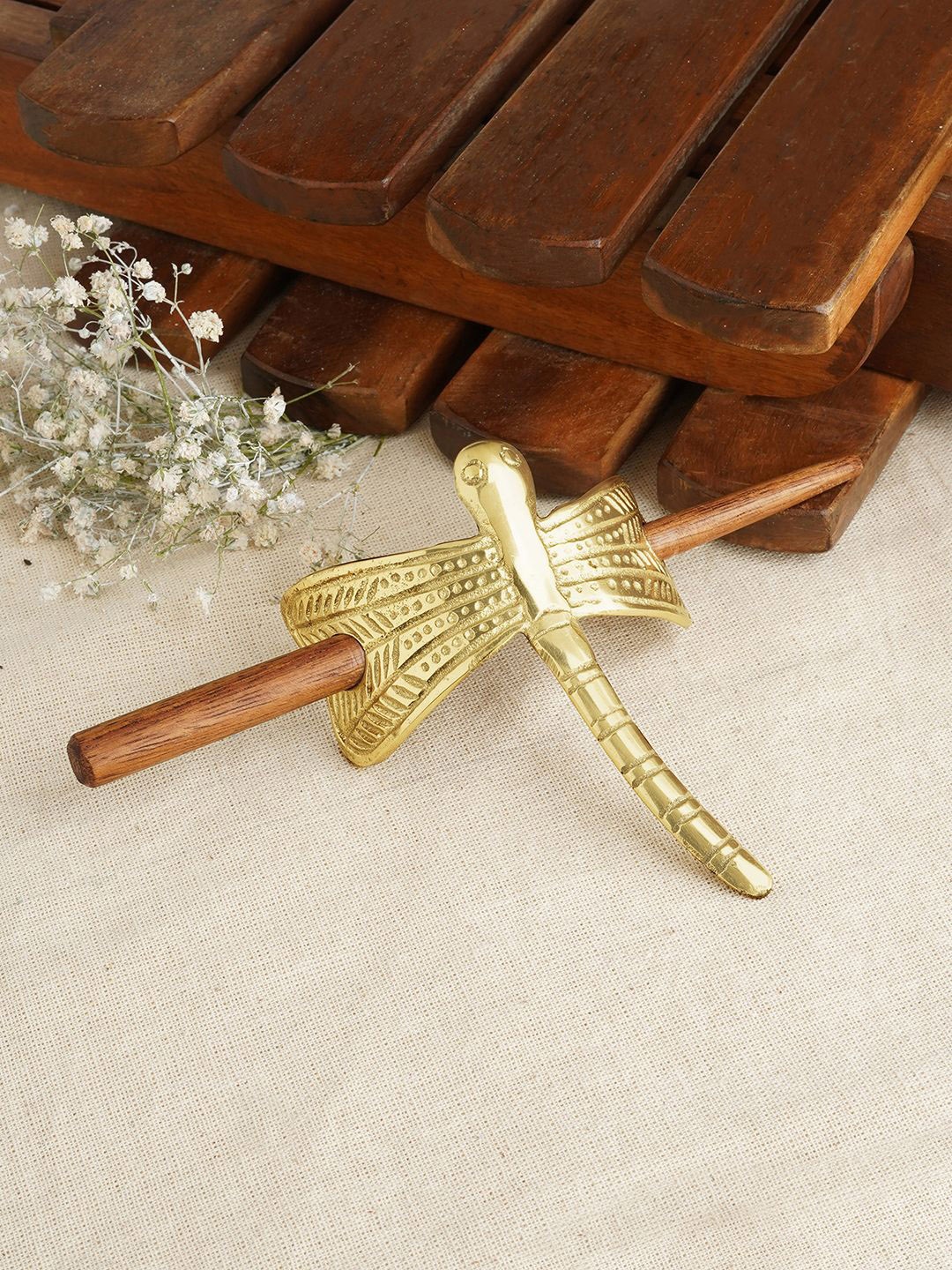 

TEEJH Women Hairstick, Gold