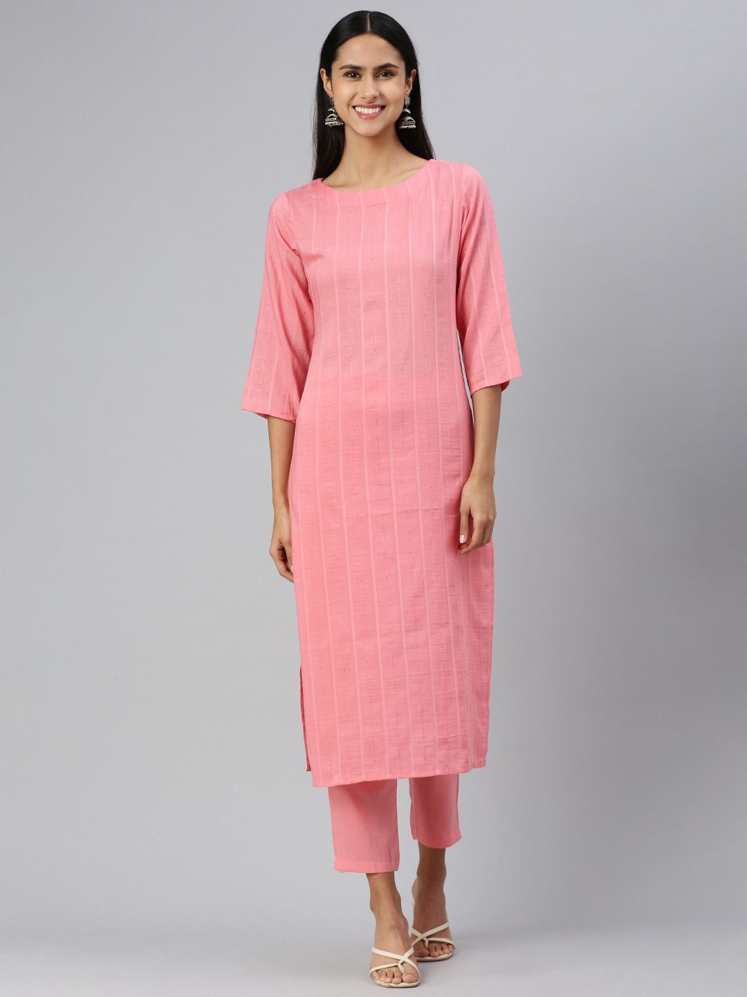 

HRITIKA Striped Sequinned Round Neck Straight Kurta With Trousers, Pink