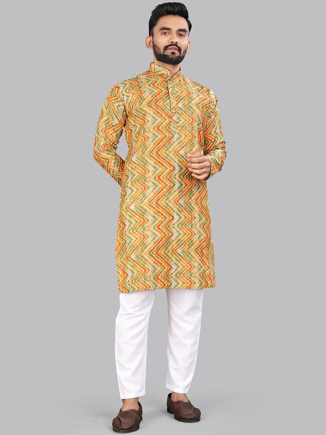 

allan peter Men Mirror Work Kurta, Orange