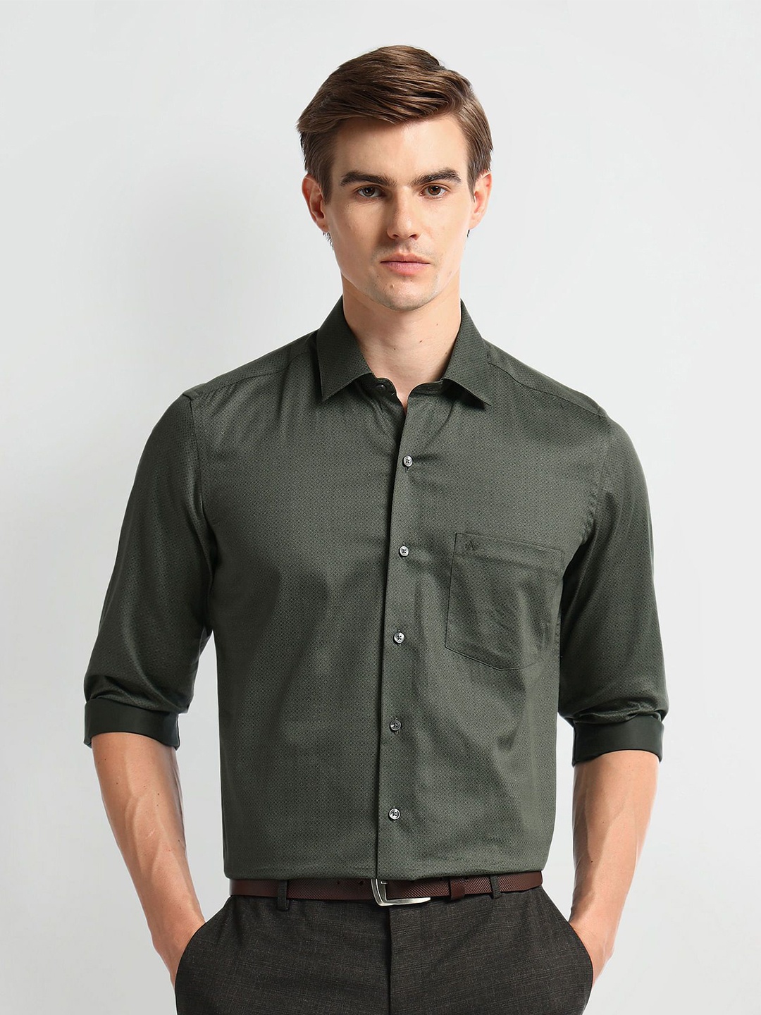 

Arrow Men Slim Fit Opaque Formal Shirt, Green