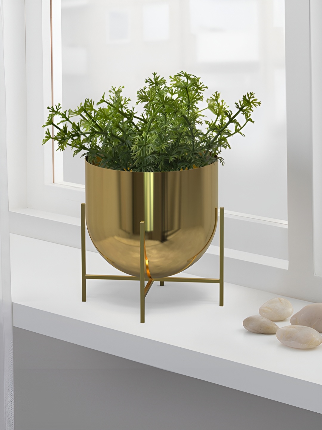 

Metalsmith Gold -Toned Planter With Holder