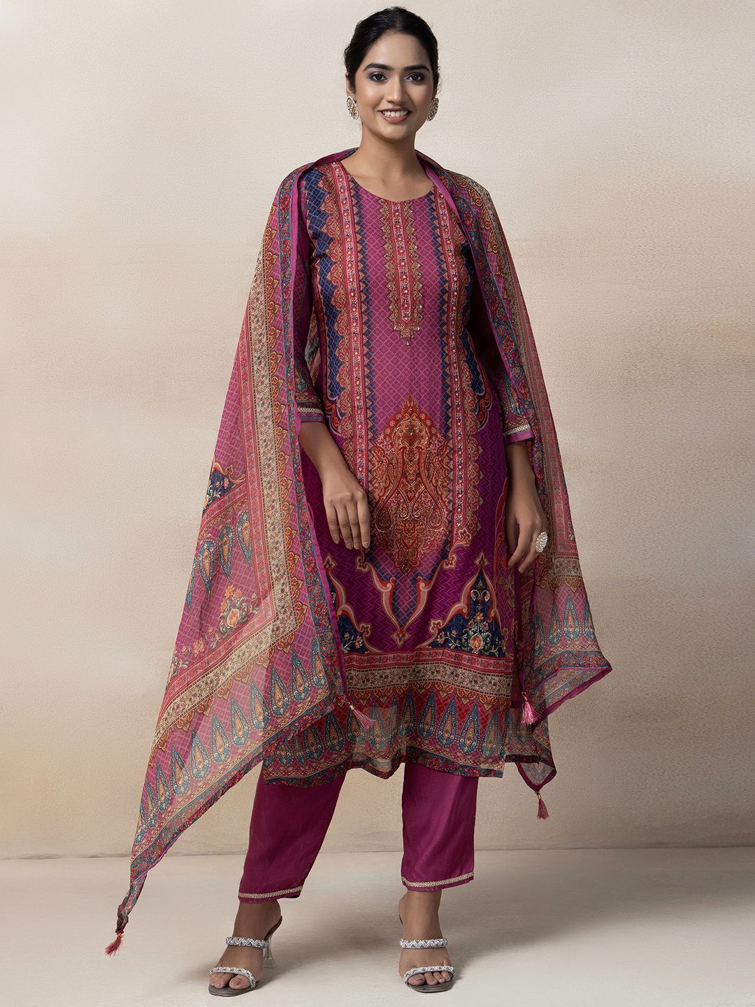 

Rang by Indya Women Printed Regular Kurta with Trousers & With Dupatta, Pink