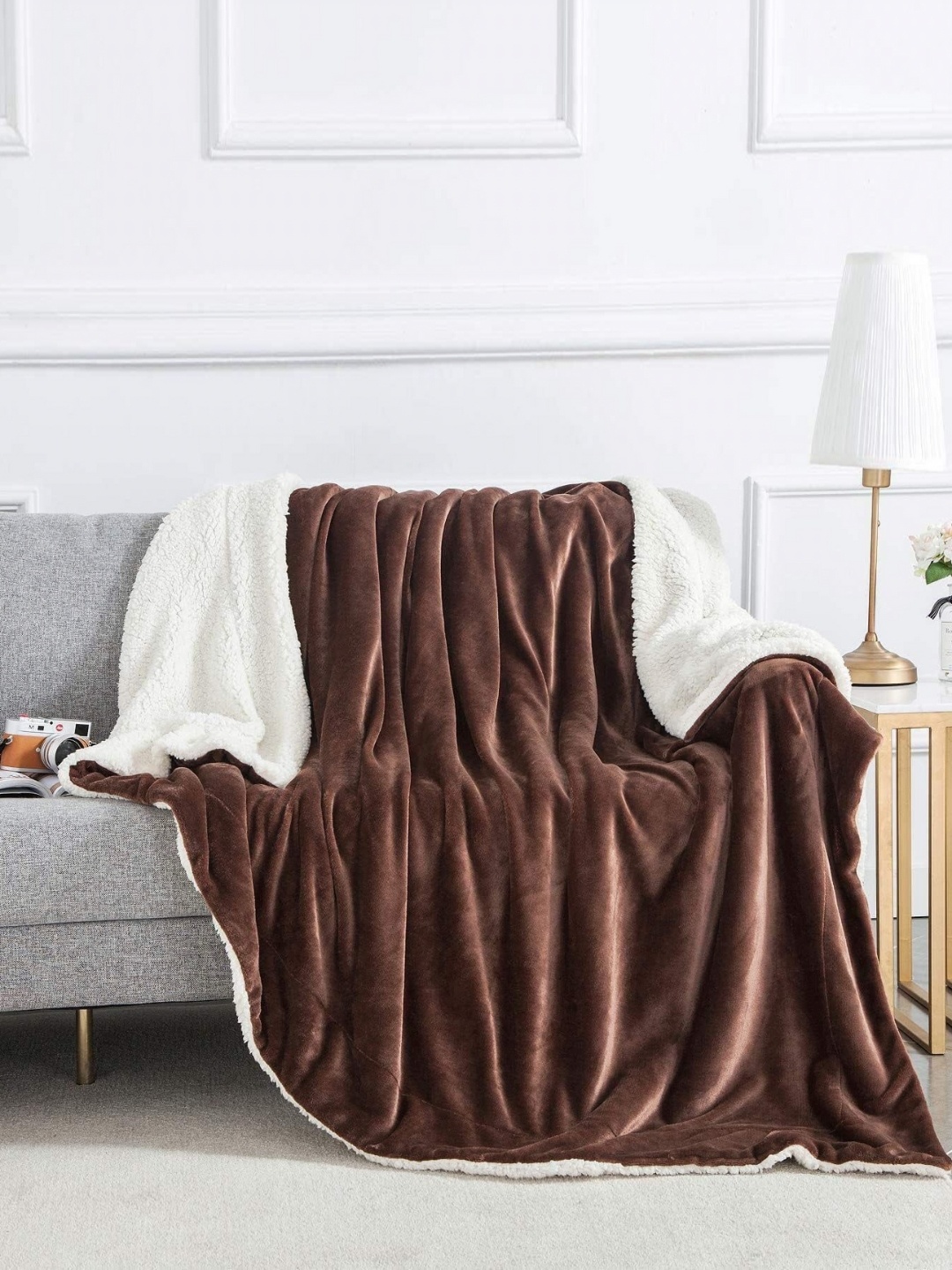 

LA VERNE Brown & White Heavy Winter 500 GSM Double Bed Blanket