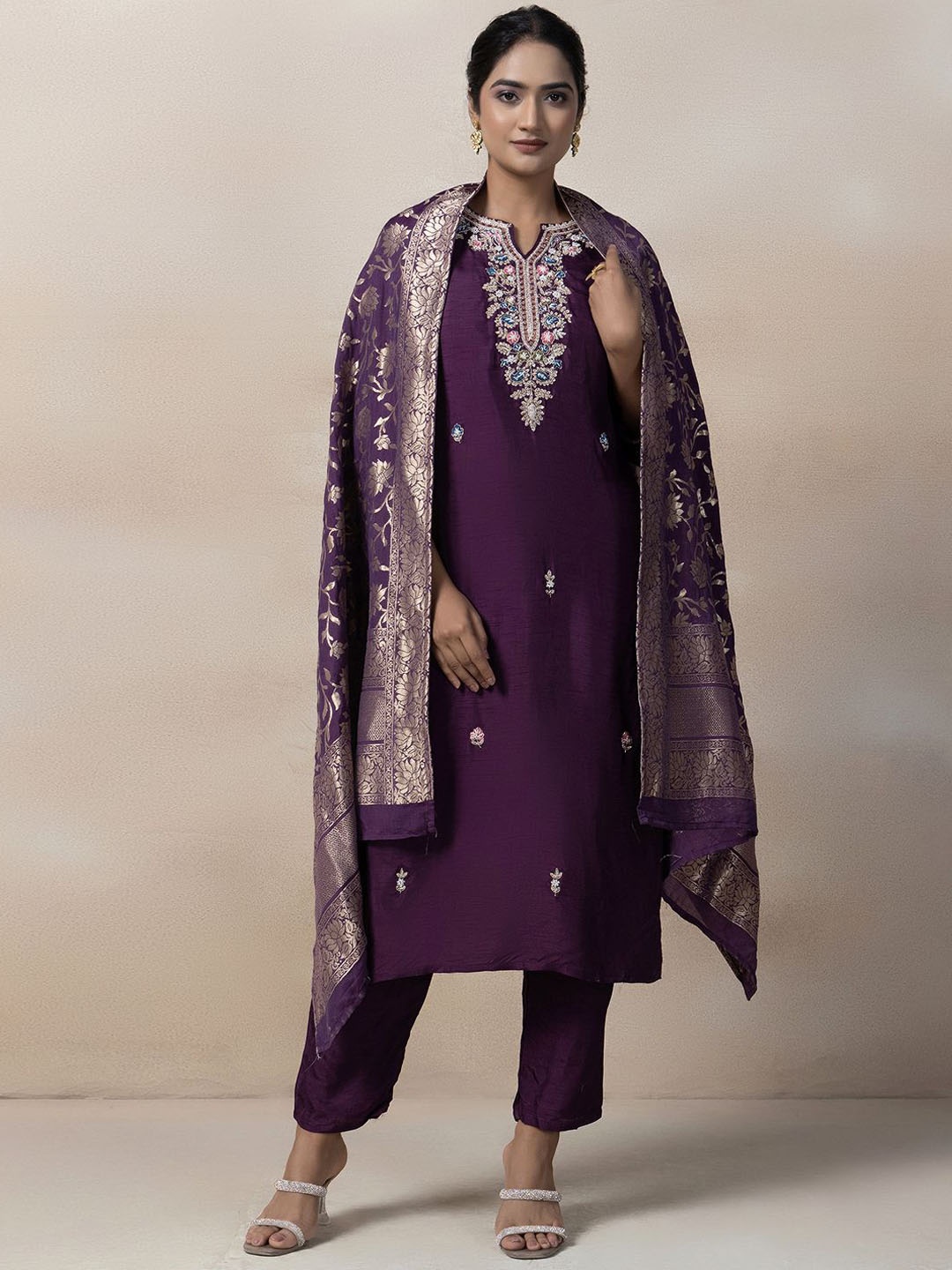 

Rang by Indya Women Floral Embroidered Regular Beads and Stones Kurta with Trousers & With Dupatta, Purple