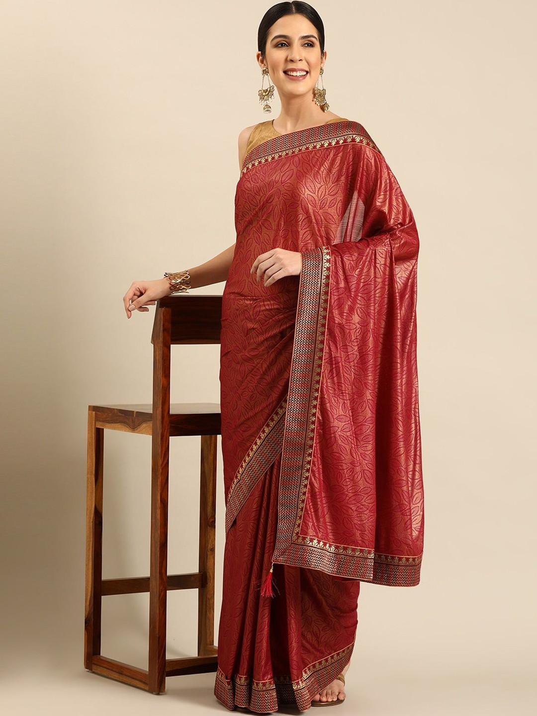 

all about you Ethnic Motifs Printed Saree With Blouse Piece, Purple