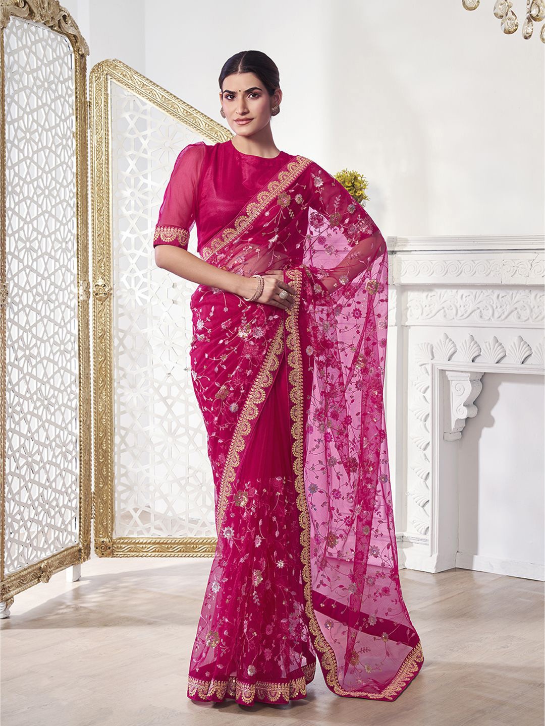

Inddus Floral Sequinned Net Saree, Magenta
