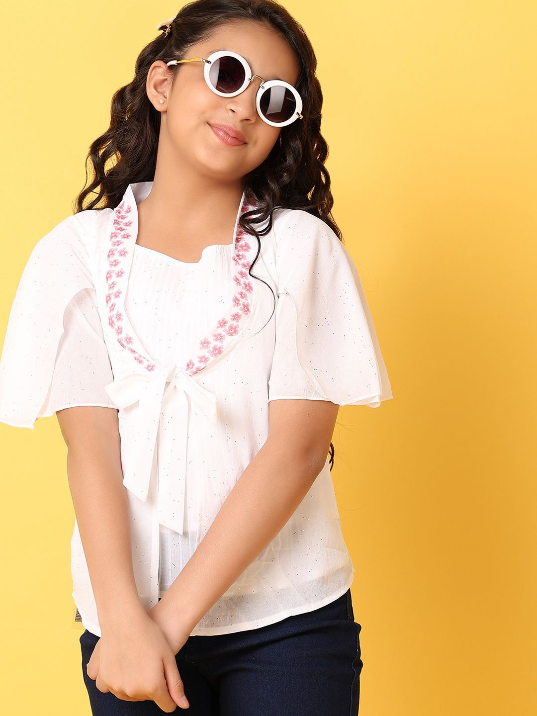 

V-Mart Girls Floral Printed Round Neck Cotton Top, White