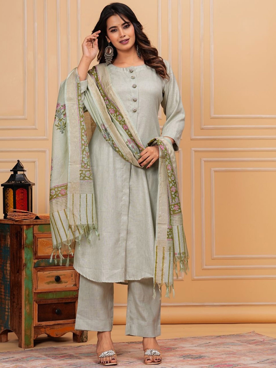 

KALINI Women Yoke Design Regular Linen Kurta with Trousers & With Dupatta, Grey