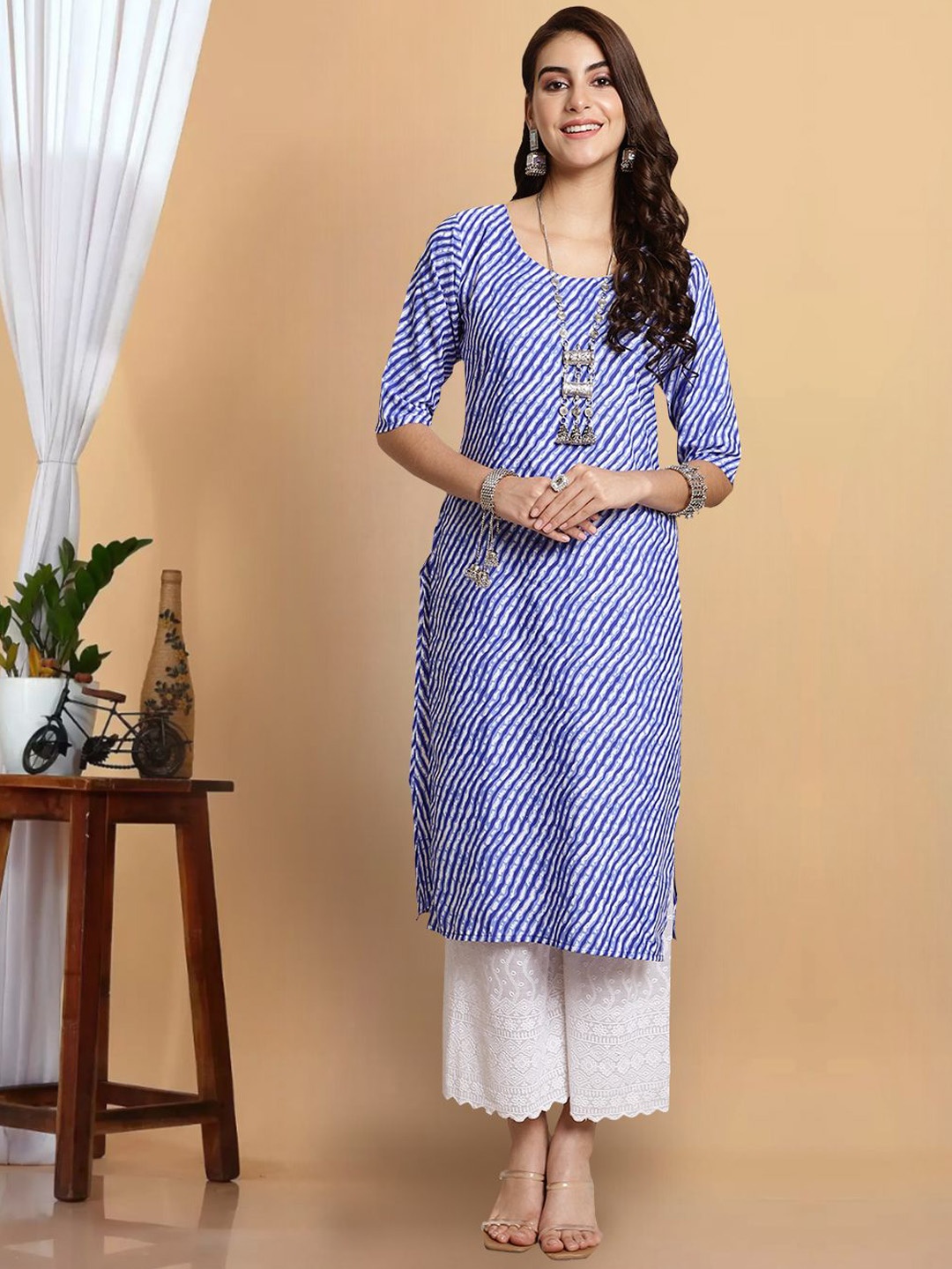 

7Threads Striped Round Neck Straight Kurta, Blue