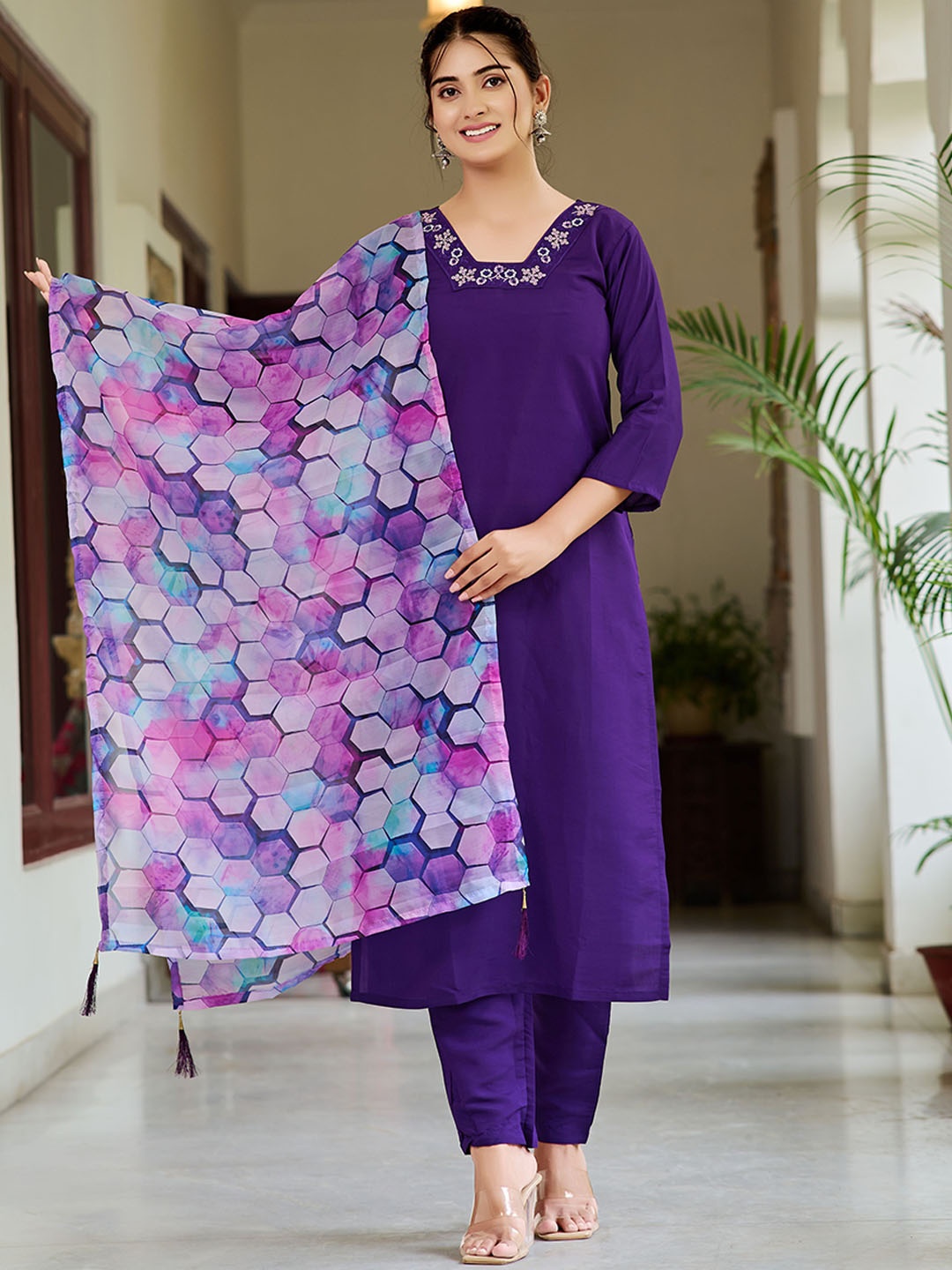 

KALINI Women Floral Yoke Design Regular Thread Work Kurta with Trousers & With Dupatta, Purple