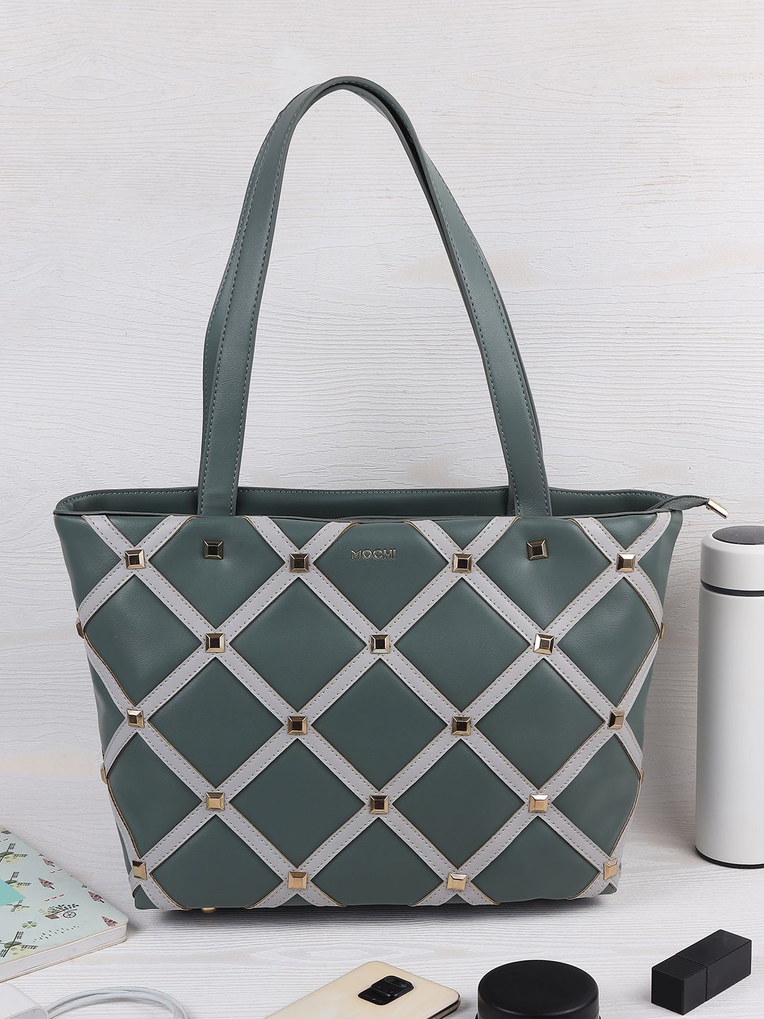 

Mochi Checked Textured Bowling Handheld Bag, Green