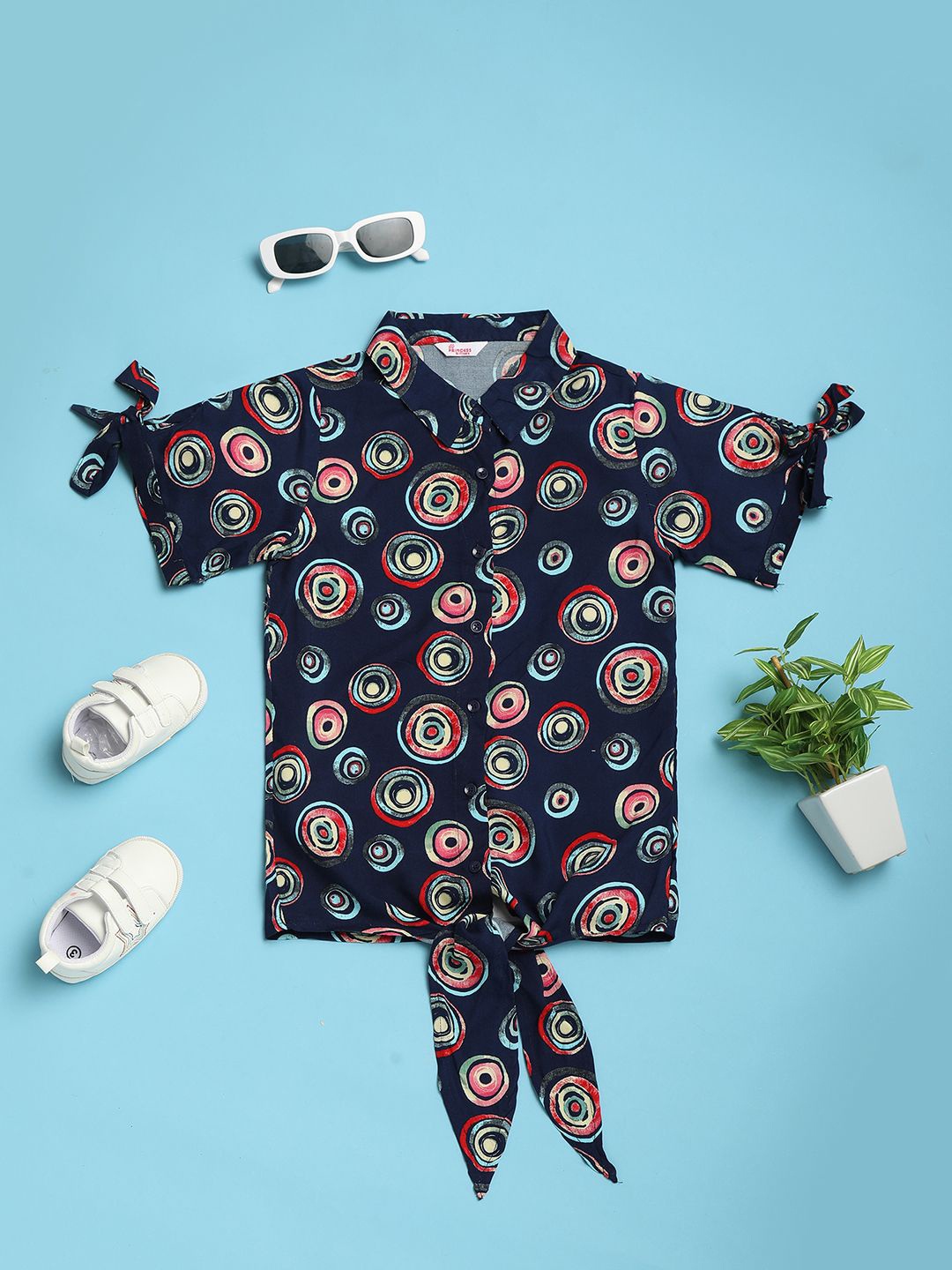 

V-Mart Girls Geometric Printed Shirt Collar Top, Navy blue