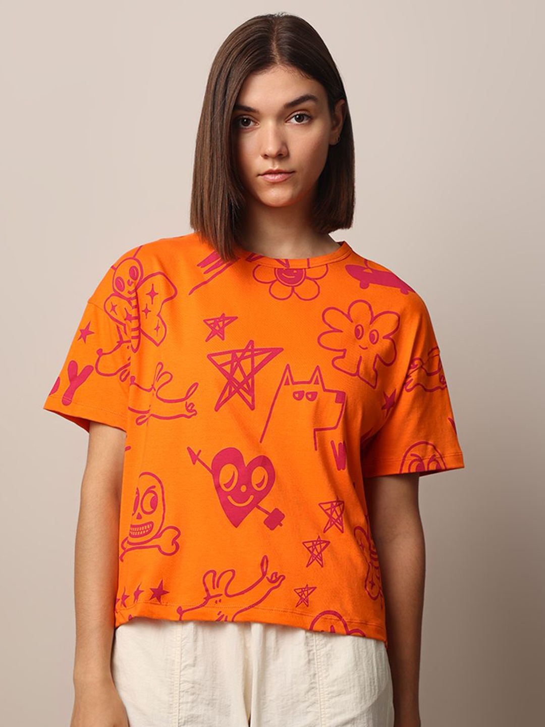 

ONLY Women Floral Printed Pockets Boxy T-shirt, Orange