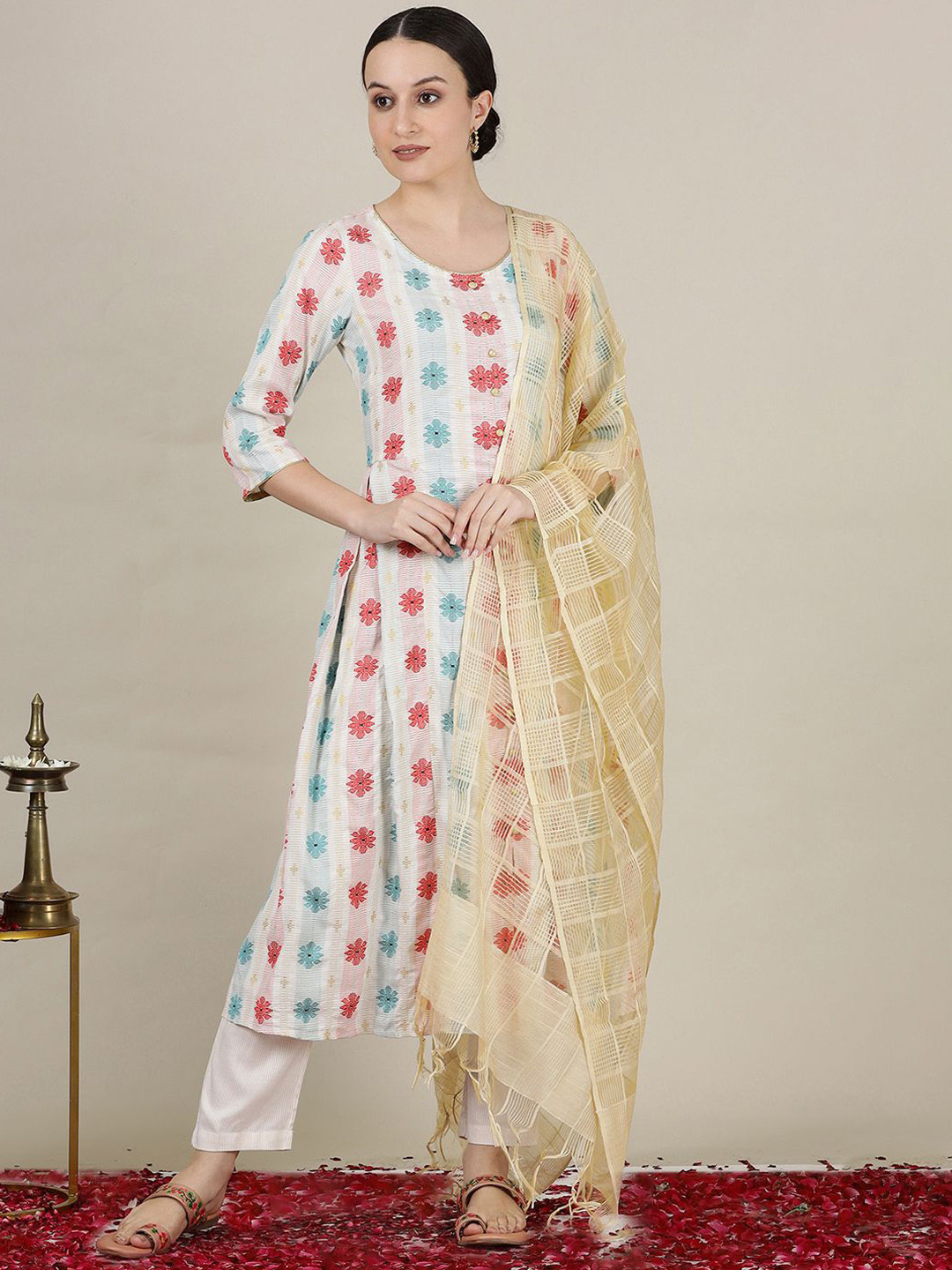 

AURELIA Women Floral Printed Panelled Kurta with Trousers & With Dupatta, Cream