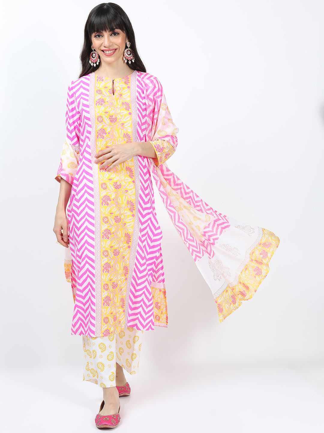 

Vishudh Women Ethnic Motifs Printed Regular Kurta with Palazzos & With Dupatta, Pink